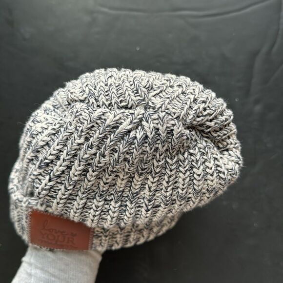 Love Your Melon Beanie Hat Womens One Size Cuffed Style Chunky Knit Stocking Cap - Picture 6 of 14